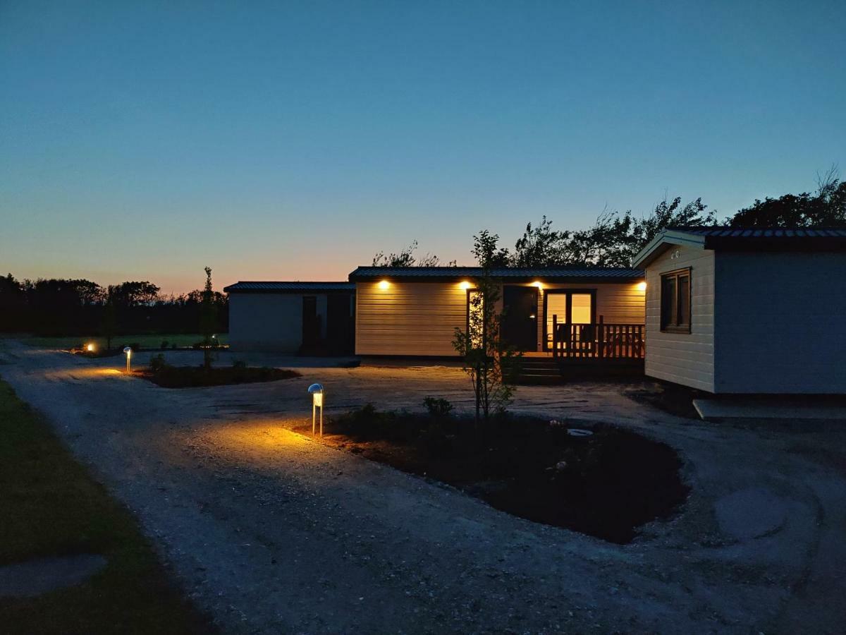 Nissum Fjord Camping Fjand Garde Ngoại thất bức ảnh